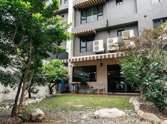 Jophina Bed & Breakfast Đông Cảng Ngoại thất bức ảnh